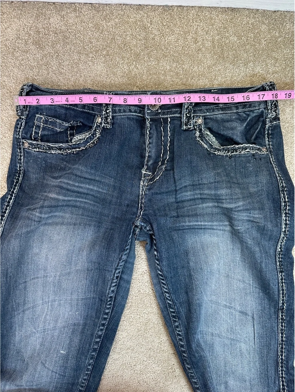 Women’s Sz 32 Cowgirl Tuff Co Jeans Bling Whiskering Bootcut Contrast Stitch